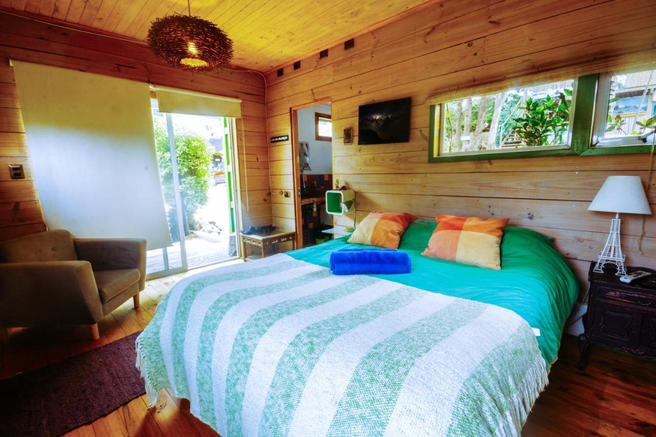 Sirena Insolente Hostel & Suites 皮奇勒姆 外观 照片