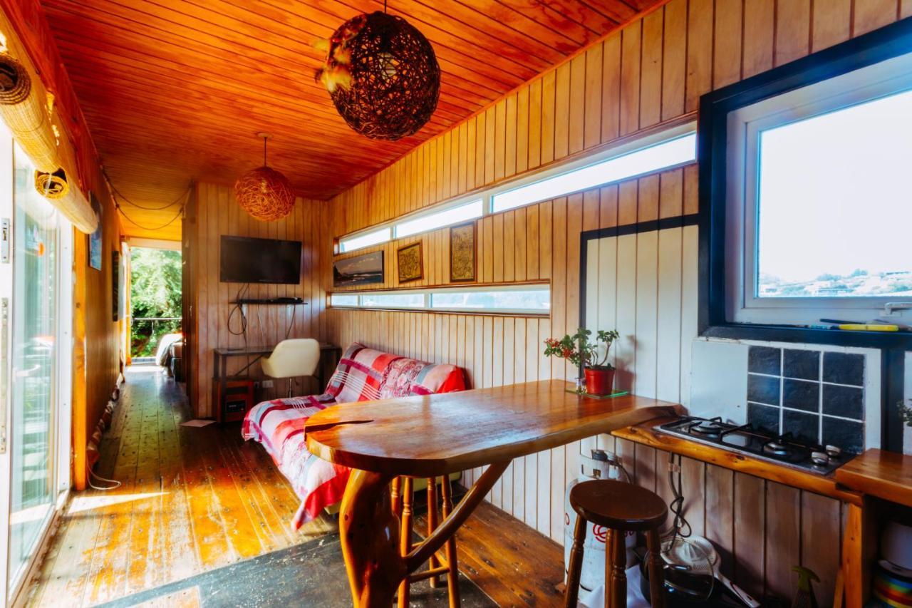 Sirena Insolente Hostel & Suites 皮奇勒姆 外观 照片