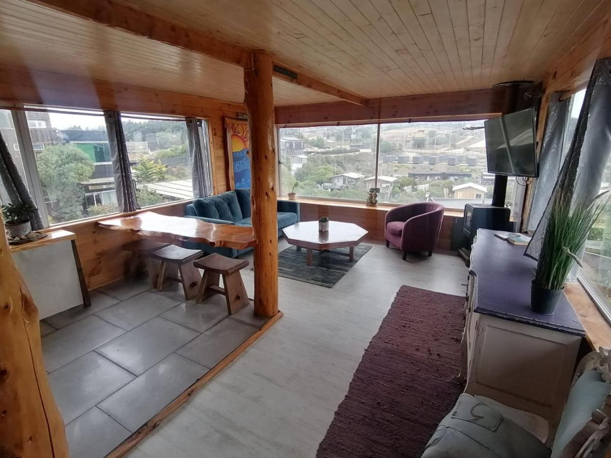 Sirena Insolente Hostel & Suites 皮奇勒姆 外观 照片