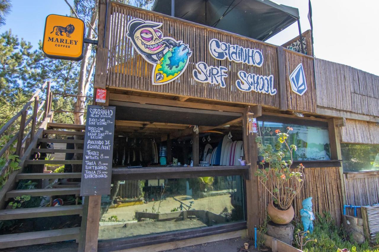 Sirena Insolente Hostel & Suites 皮奇勒姆 外观 照片