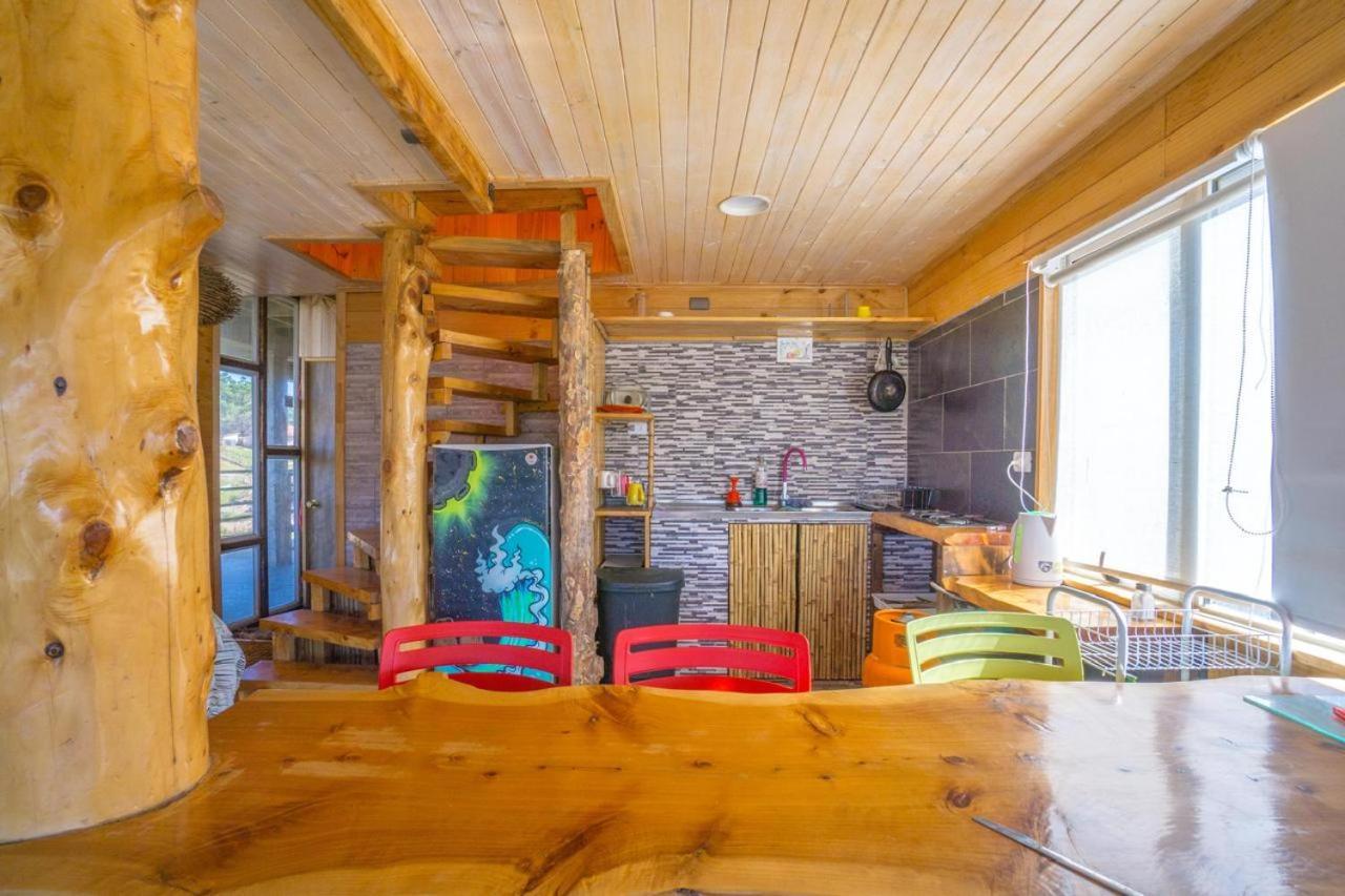 Sirena Insolente Hostel & Suites 皮奇勒姆 外观 照片