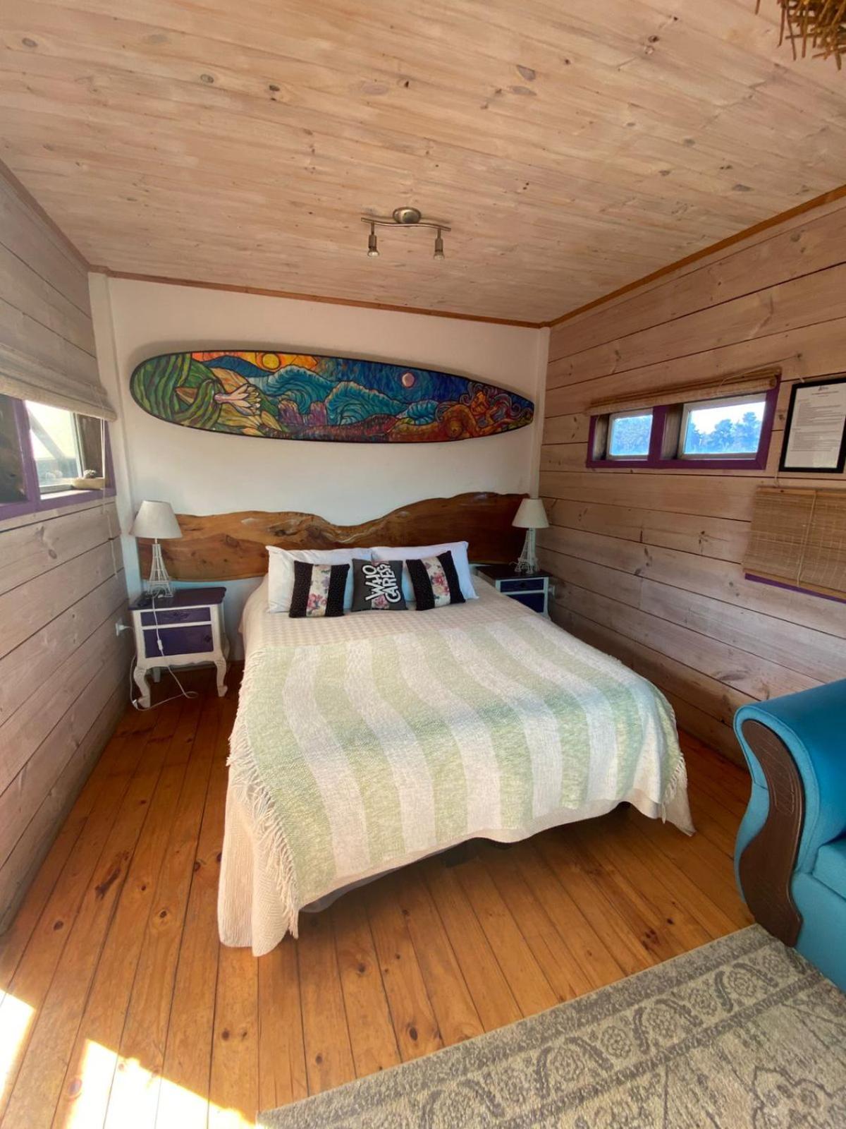 Sirena Insolente Hostel & Suites 皮奇勒姆 外观 照片