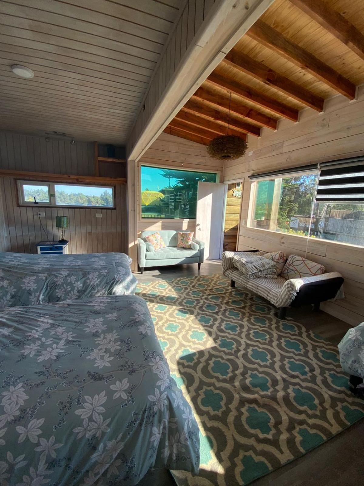 Sirena Insolente Hostel & Suites 皮奇勒姆 外观 照片