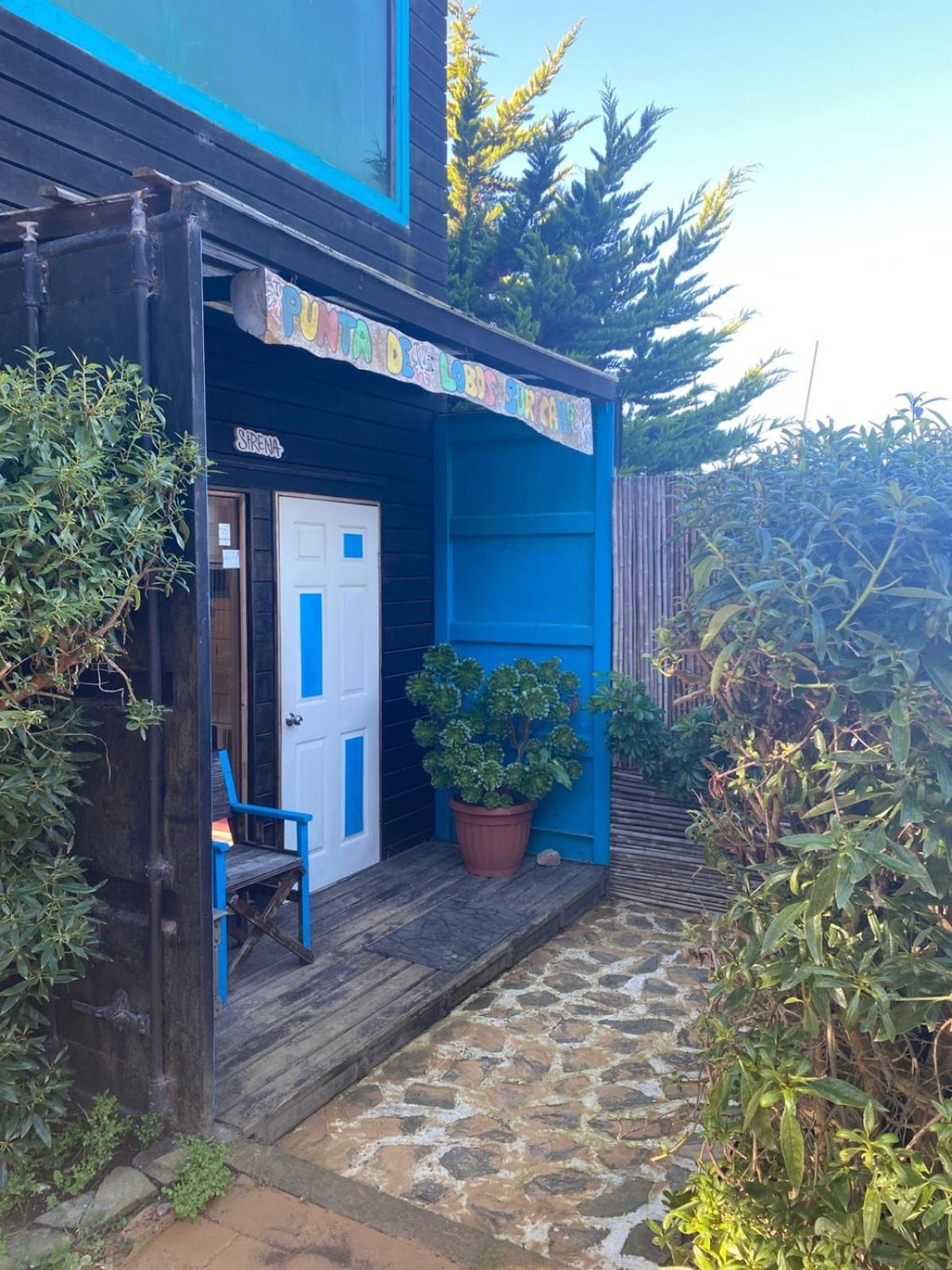 Sirena Insolente Hostel & Suites 皮奇勒姆 外观 照片